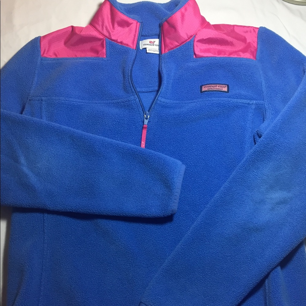 Vineyard Vines blue and pink fleece small